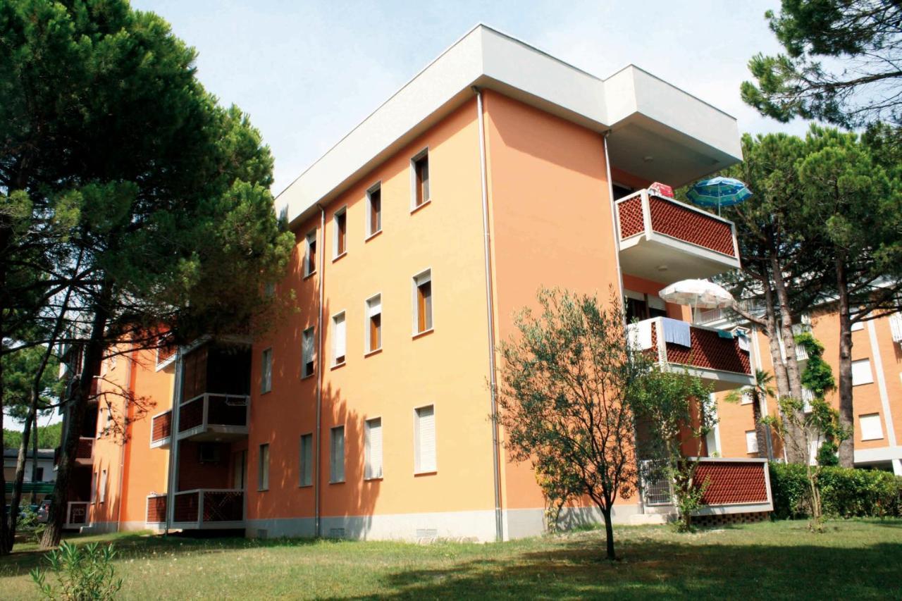 Appartamenti Angela e Pordenone Bibione Buitenkant foto