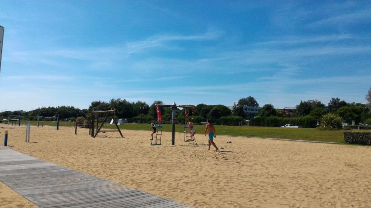 Appartamenti Angela e Pordenone Bibione Buitenkant foto