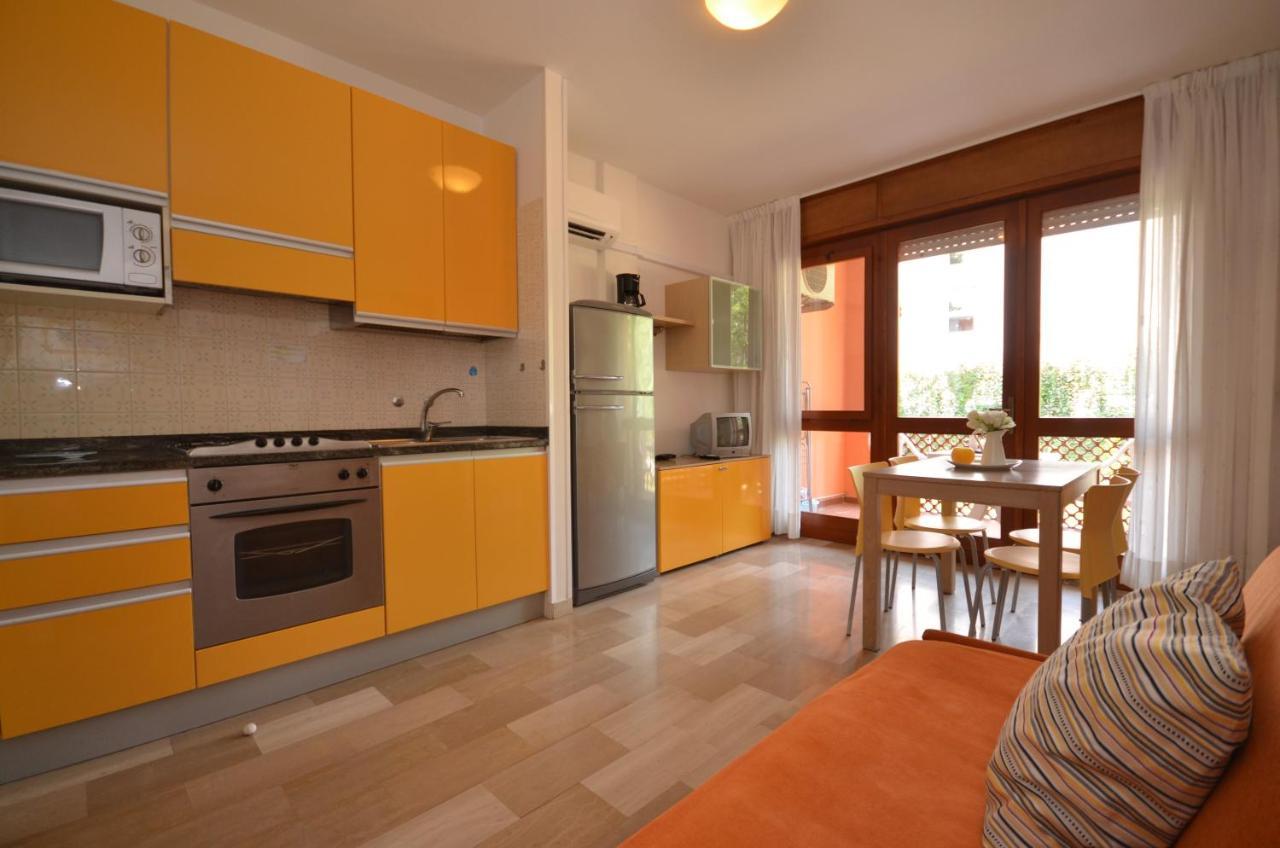 Appartamenti Angela e Pordenone Bibione Buitenkant foto
